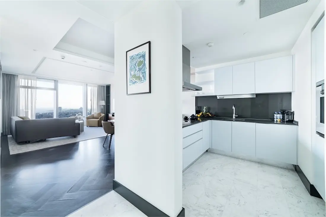 Fitted kitchen
